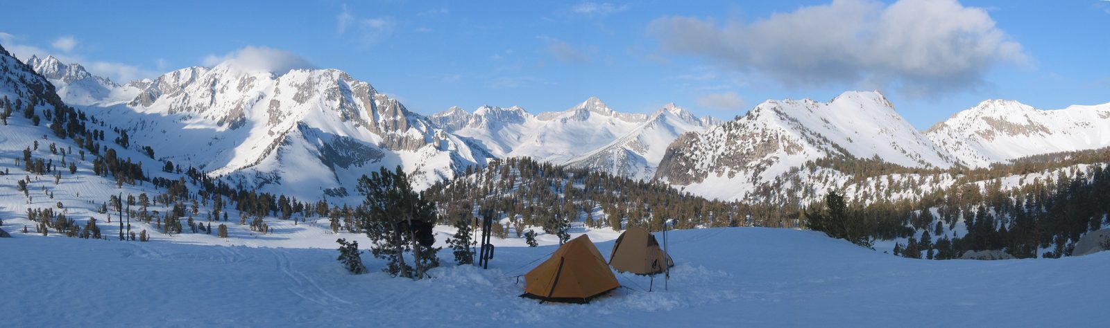 Bullfrog Lake camp panorama.